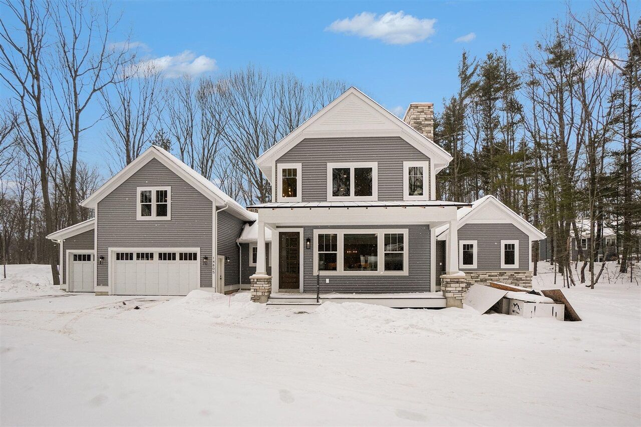 Property Photo:  14805 Crest View Court  MI 49090-8434 