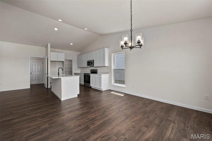 Property Photo: 540 Apple Orchard Lane MO 63385