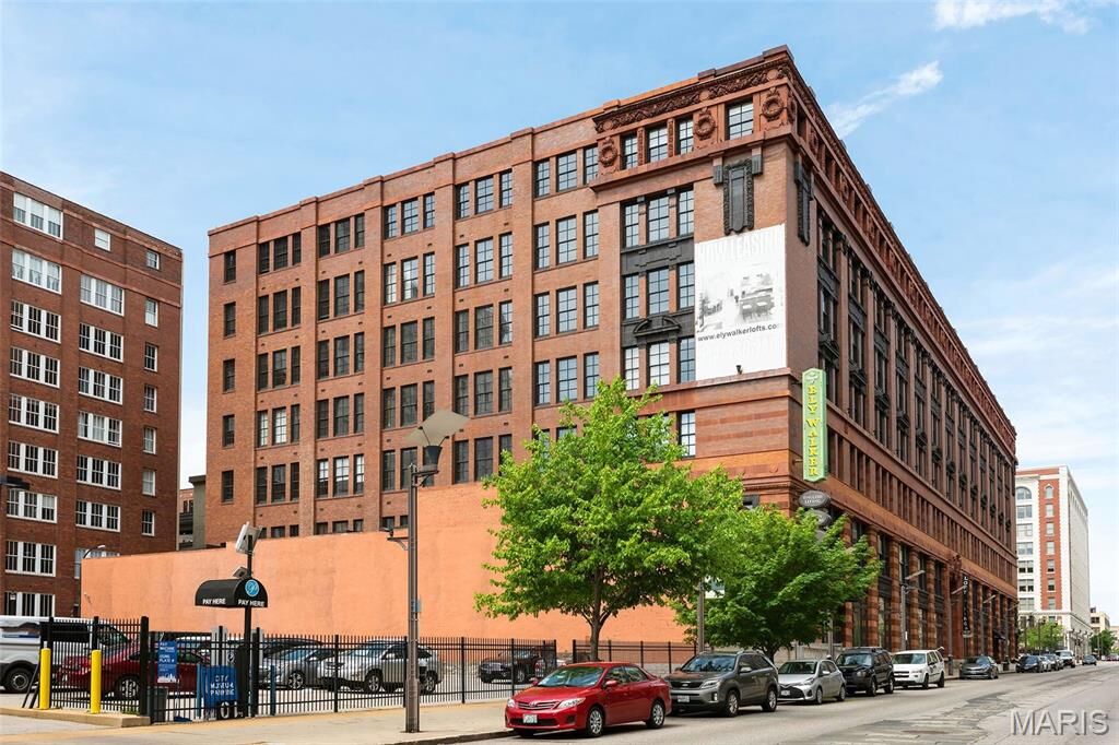 Property Photo: 1520 Washington Avenue 416 MO 63103