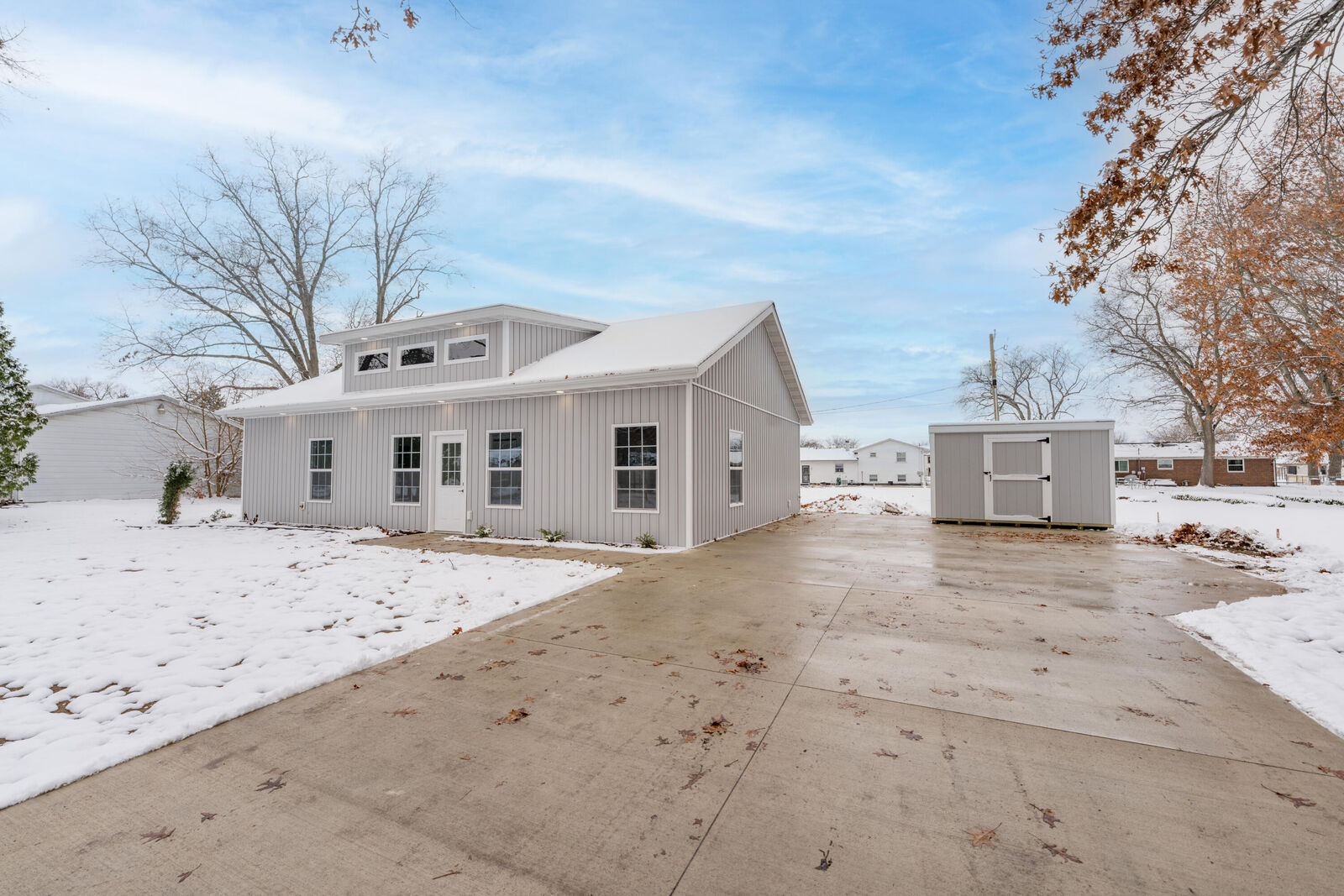Property Photo:  67893 Ottawa Drive  MI 49091 