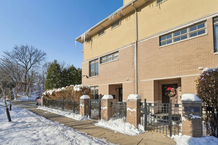 Property Photo:  502 Park Avenue  IL 60305 