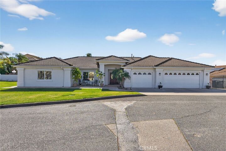 Property Photo:  14029 Dove Canyon Drive  CA 92503 
