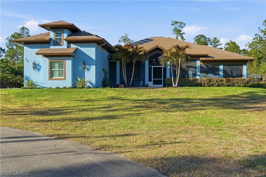Property Photo:  2935 2nd Avenue NE  FL 34120 