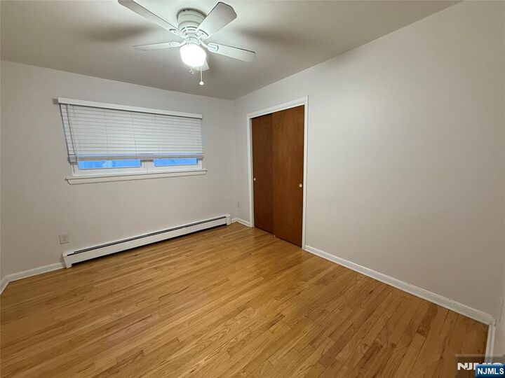 Property Photo:  21 Pasadena Avenue 2A  NJ 07644 