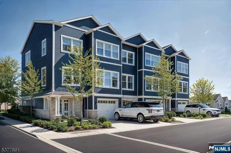 Property Photo:  192 Canterbury Avenue  NJ 07031 