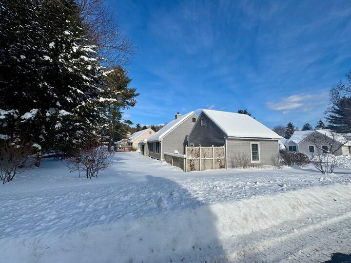 Property Photo: 2 South View Drive NH 03431