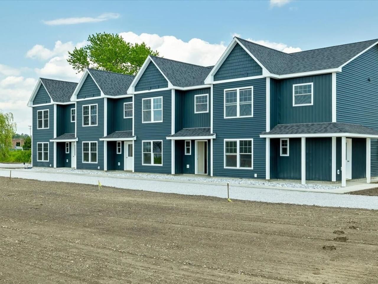 Property Photo:  187 Pearl Street  VT 05478 