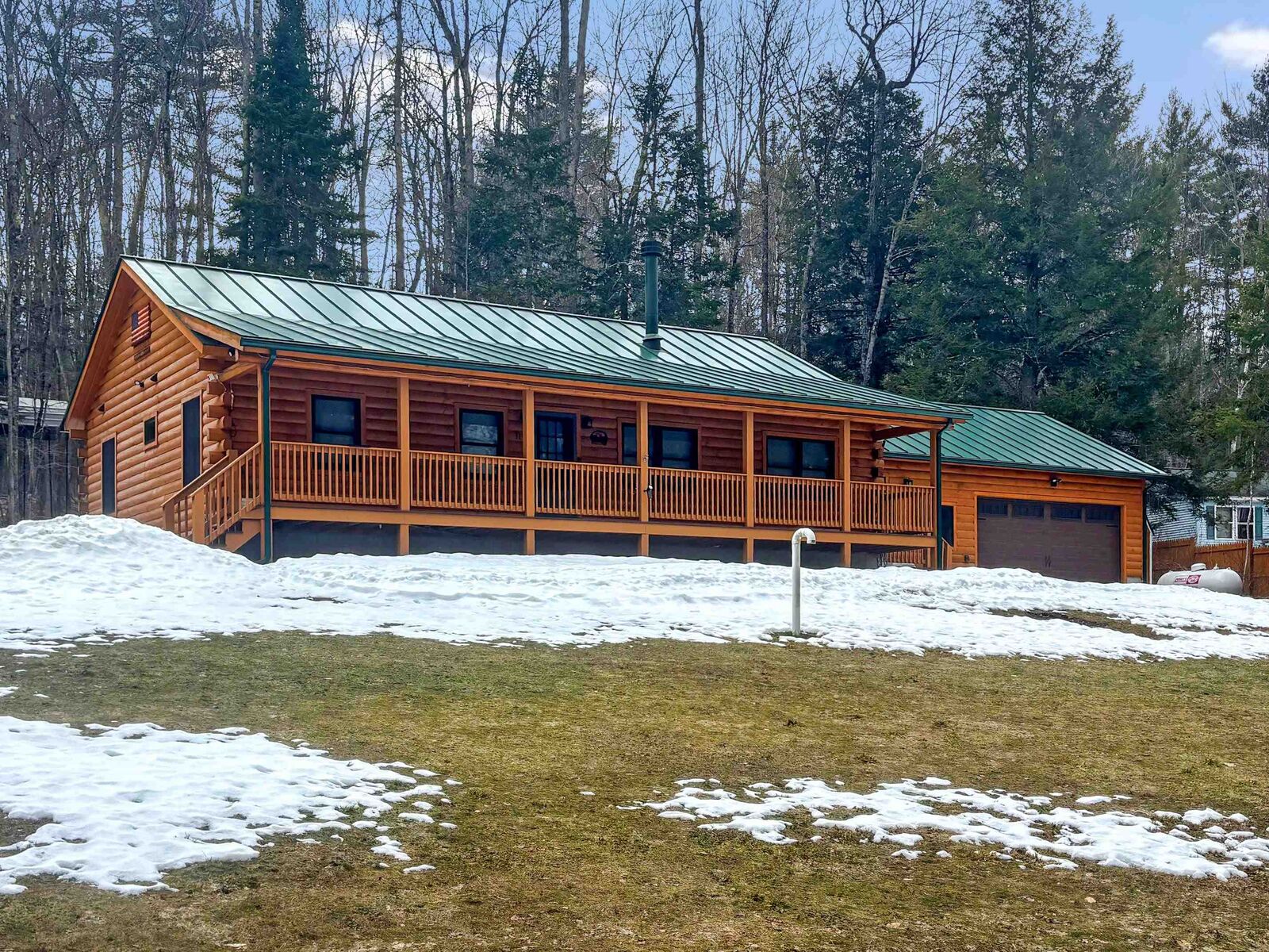 Property Photo:  11 Amherst Lane  NH 03785 