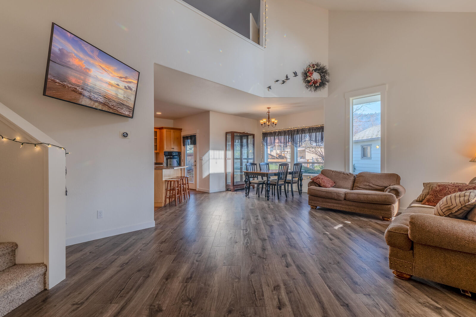 Property Photo:  1316 NE Foster Way  OR 97526 