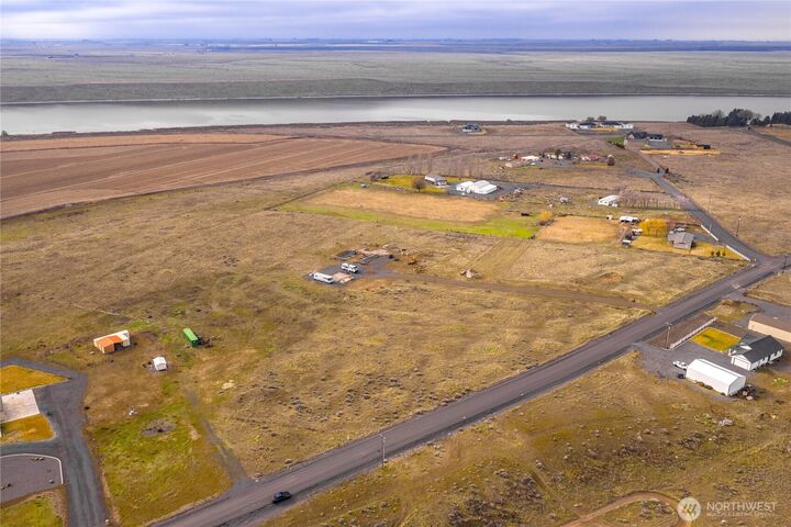 Property Photo:  0  Nna Lake Vista Dr NE  WA 98837 