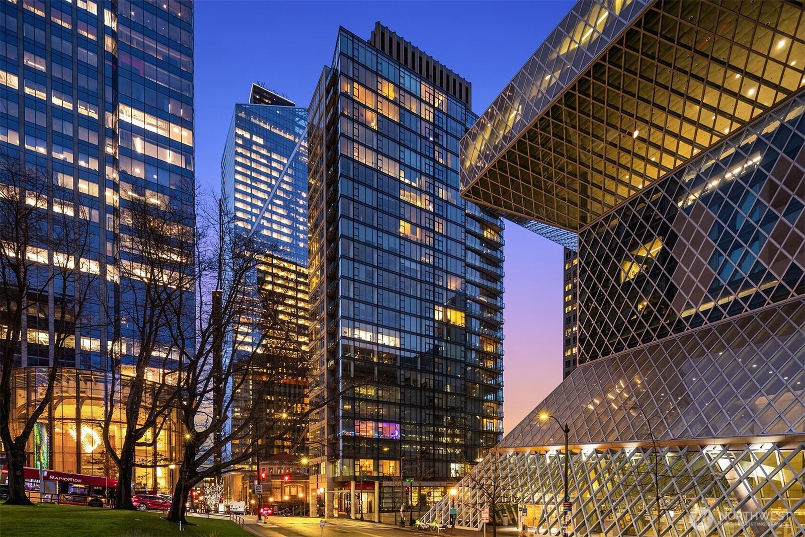 Property Photo: 909 5th Avenue 204 WA 98164