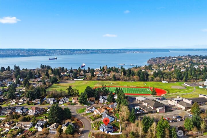 Property Photo:  3571  41st Street NE  WA 98422 