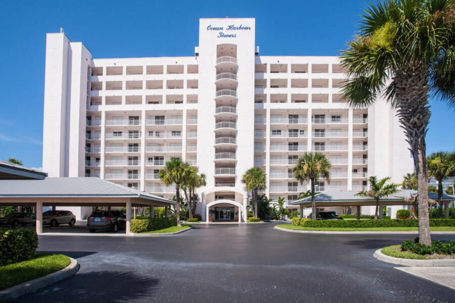 Property Photo:  5167 N Highway A1a Highway 606  FL 34949 