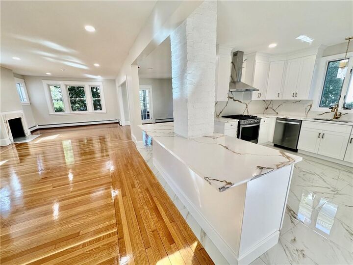 Property Photo:  141 Elton Street  RI 02906 