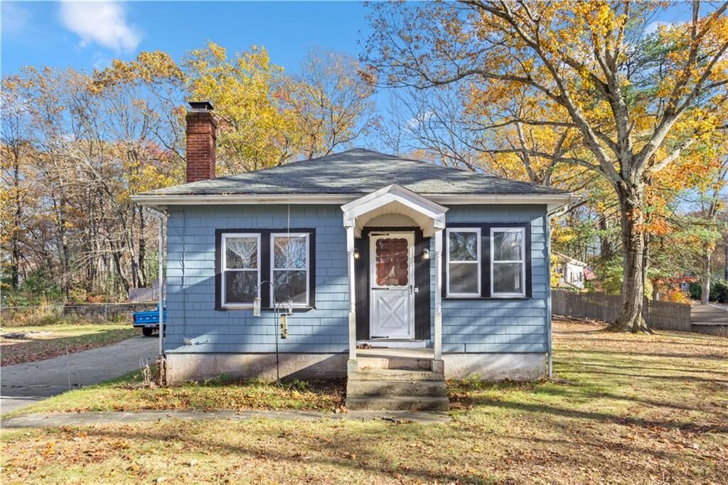 Property Photo:  1 Capron Road  RI 02917 