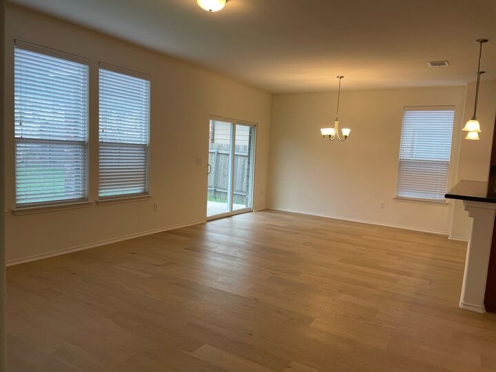 Property Photo:  7112 Ondantra Bend  TX 78744 