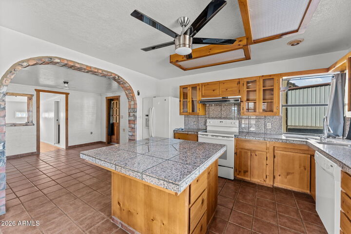 Property Photo:  22905 W Ranch Road  AZ 85332 