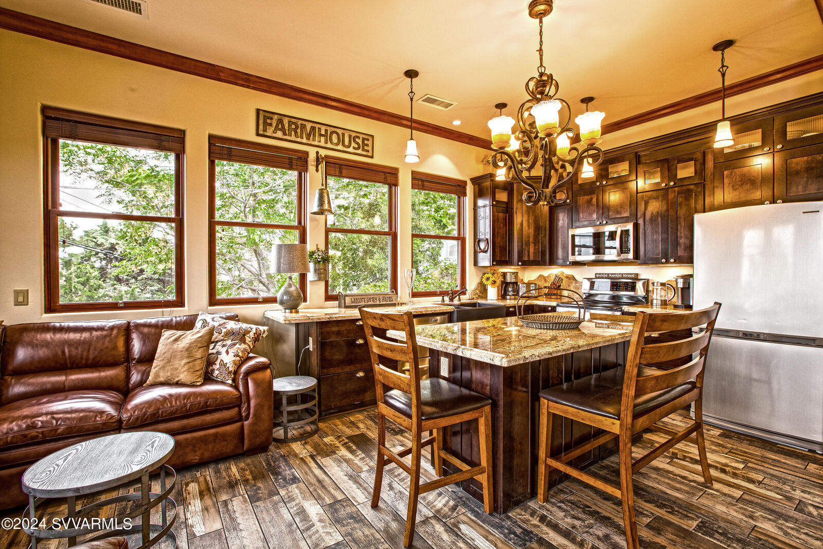 Property Photo:  511 School Street  AZ 86331 