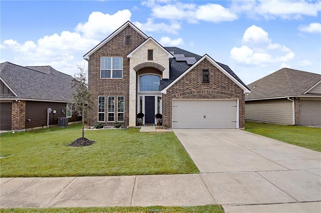 Property Photo:  2111 Markley Drive  TX 77807 