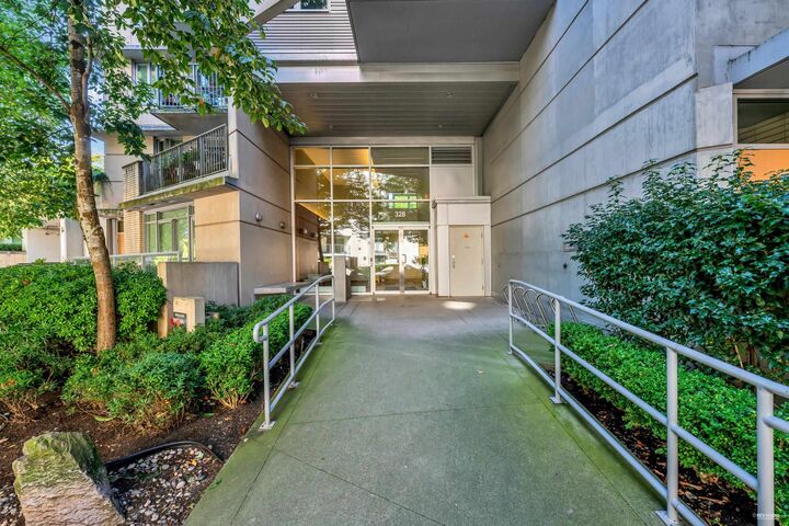Property Photo: 328 E 11th Avenue 409 BC V5T 4W1