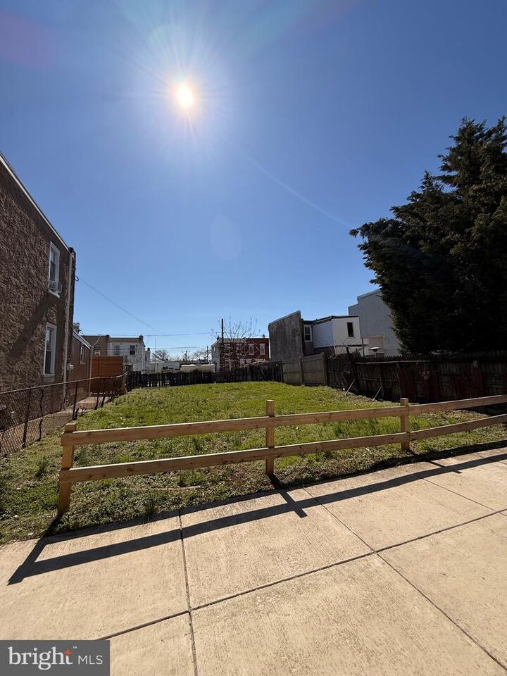 Property Photo:  3548 Janney Street  PA 19134 