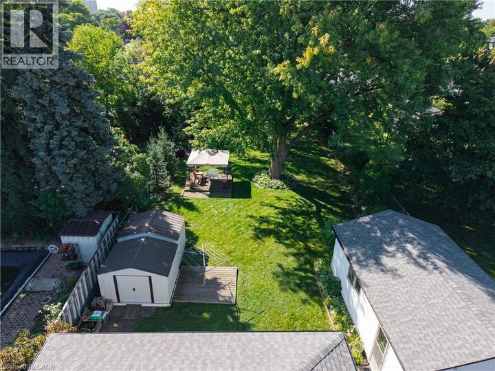 Property Photo:  401 Mohawk Road West  ON L9C 1W5 