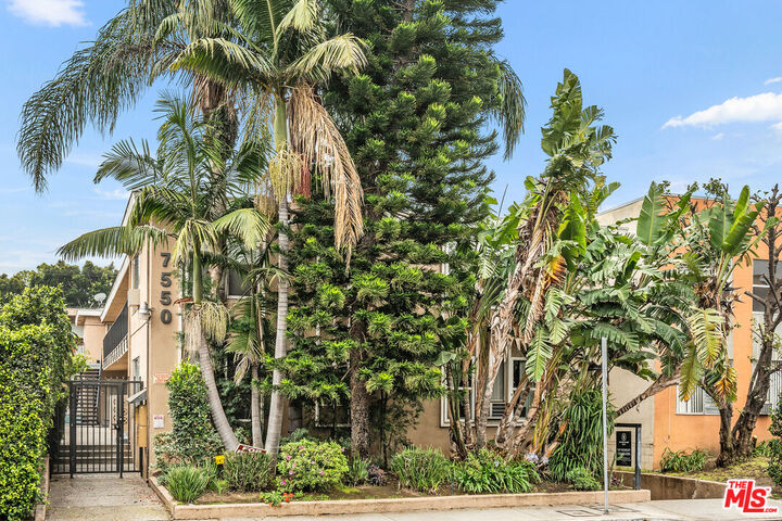 Property Photo:  7550 Fountain  CA 90046 