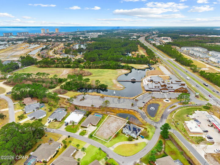 Property Photo:  96 Hombre Circle  FL 32407 