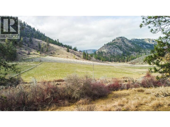 Property Photo: 698 Green Lake Road BC V0H 1T5