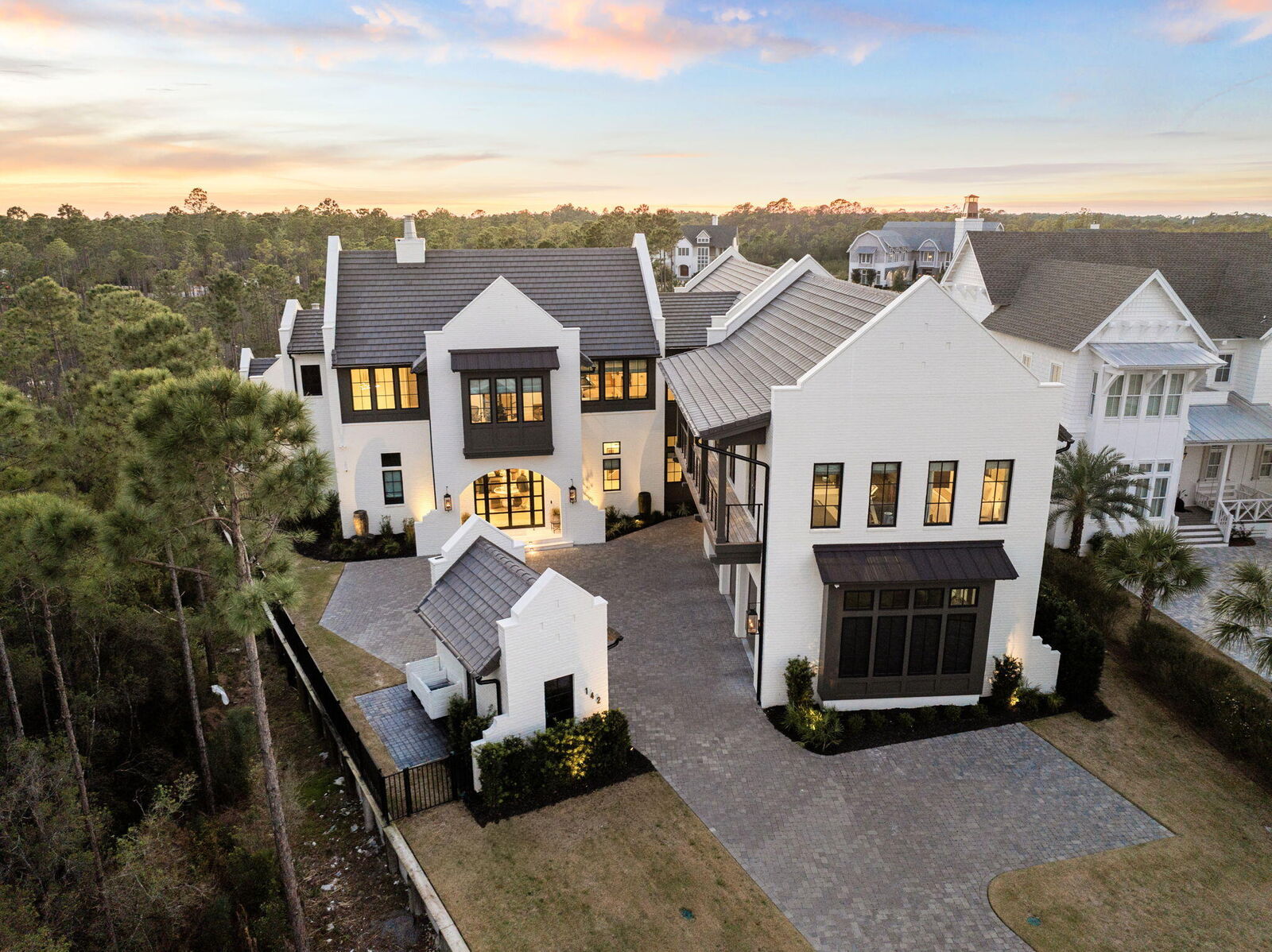 Property Photo:  142 Norman Court  FL 32461 