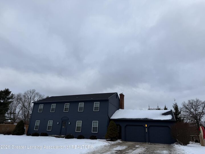 Property Photo:  2098 Butternut Drive  MI 48864 