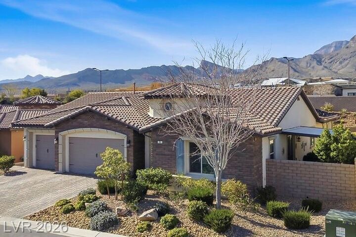 Property Photo:  93 Cantabria Coast Street  NV 89138 