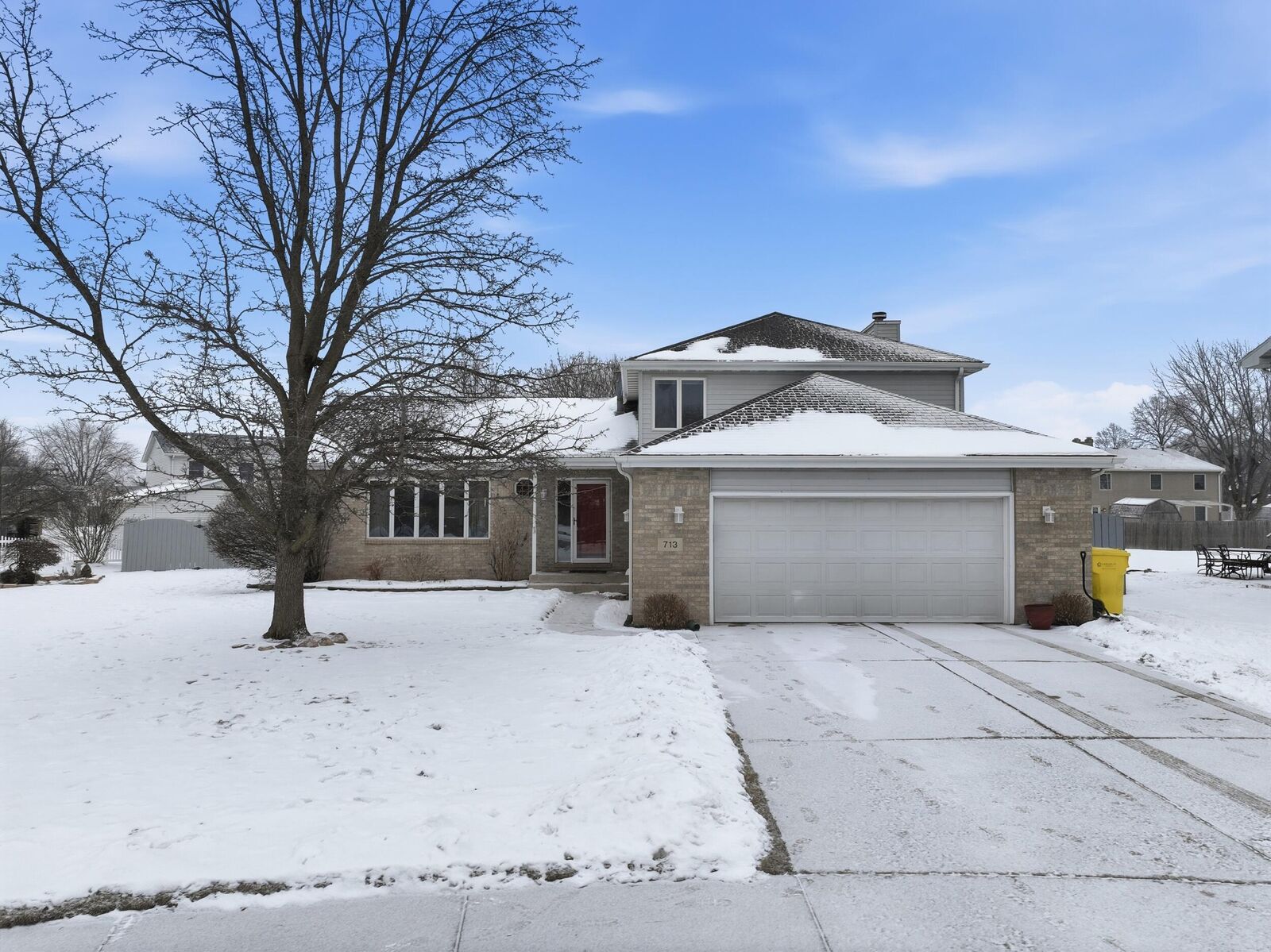 Property Photo: 713 N Robin Court IN 46319