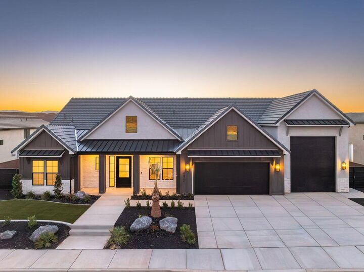 Property Photo:  4972 S Lakefront Place  UT 84780 
