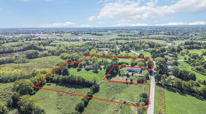 Property Photo:  203 Cardinal Drive  KY 40475 