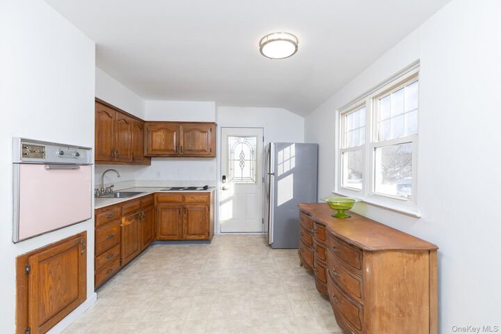 Property Photo:  3 Exeter Road  NY 11772 