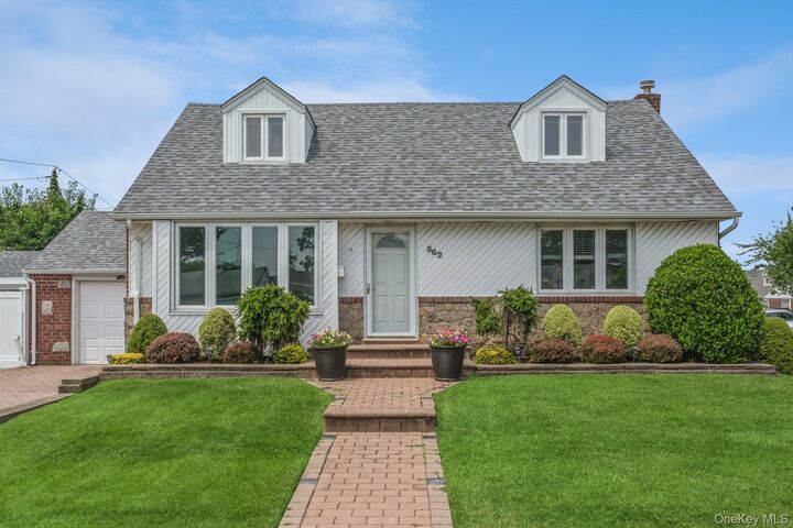 Property Photo:  562 Bernice Road  NY 11010 