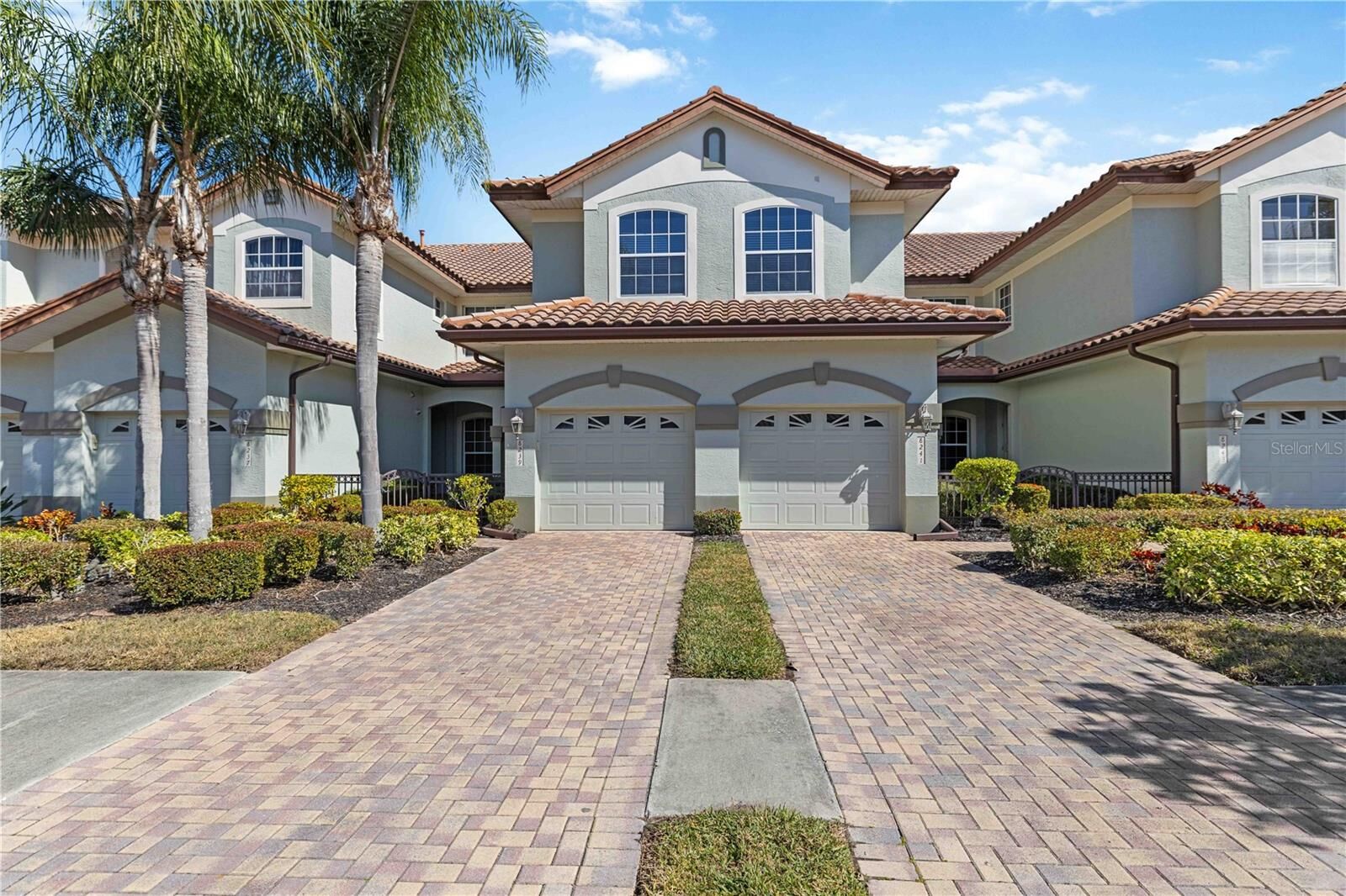 Property Photo: 8239 Miramar Way 102 FL 34202