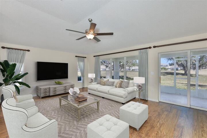 Property Photo:  2119 Grantham Greens Drive  FL 33573 