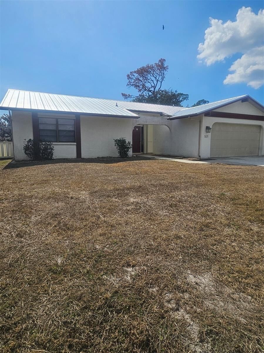 Property Photo:  521 Meridan Avenue NW  FL 33952 