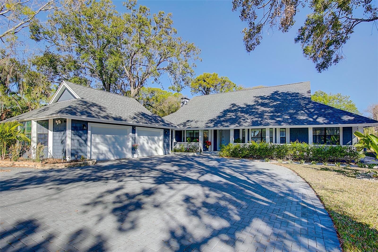 Property Photo:  4202 Deepwater Lane  FL 33615 