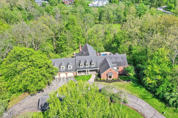 Property Photo:  8602 Frontgate Lane  IN 46256 