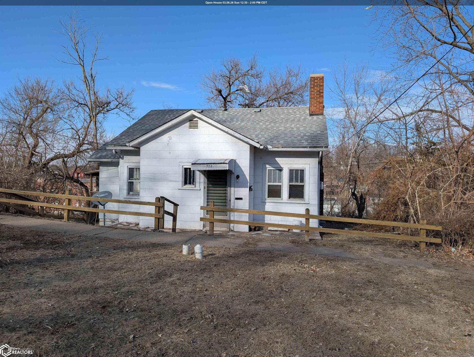Property Photo:  722 Market Street  IA 52601 