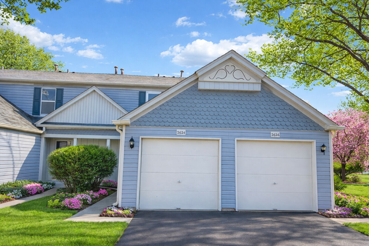 Property Photo: 2624 Prairieview Lane S IL 60502