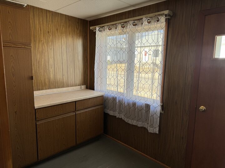 Property Photo:  618 10th Street  IL 61354 