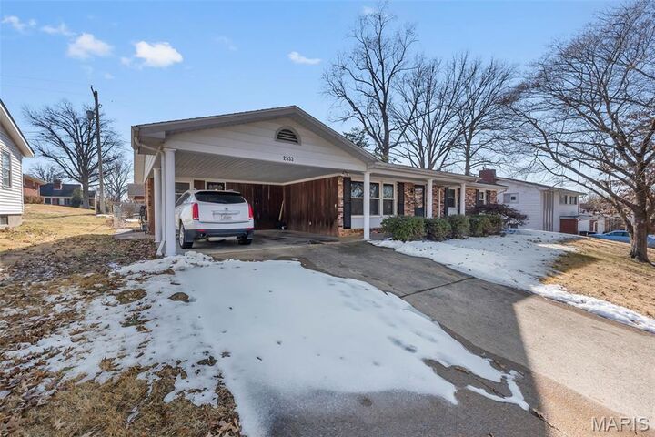 Property Photo:  2533 Tulip Lane  MO 63701 