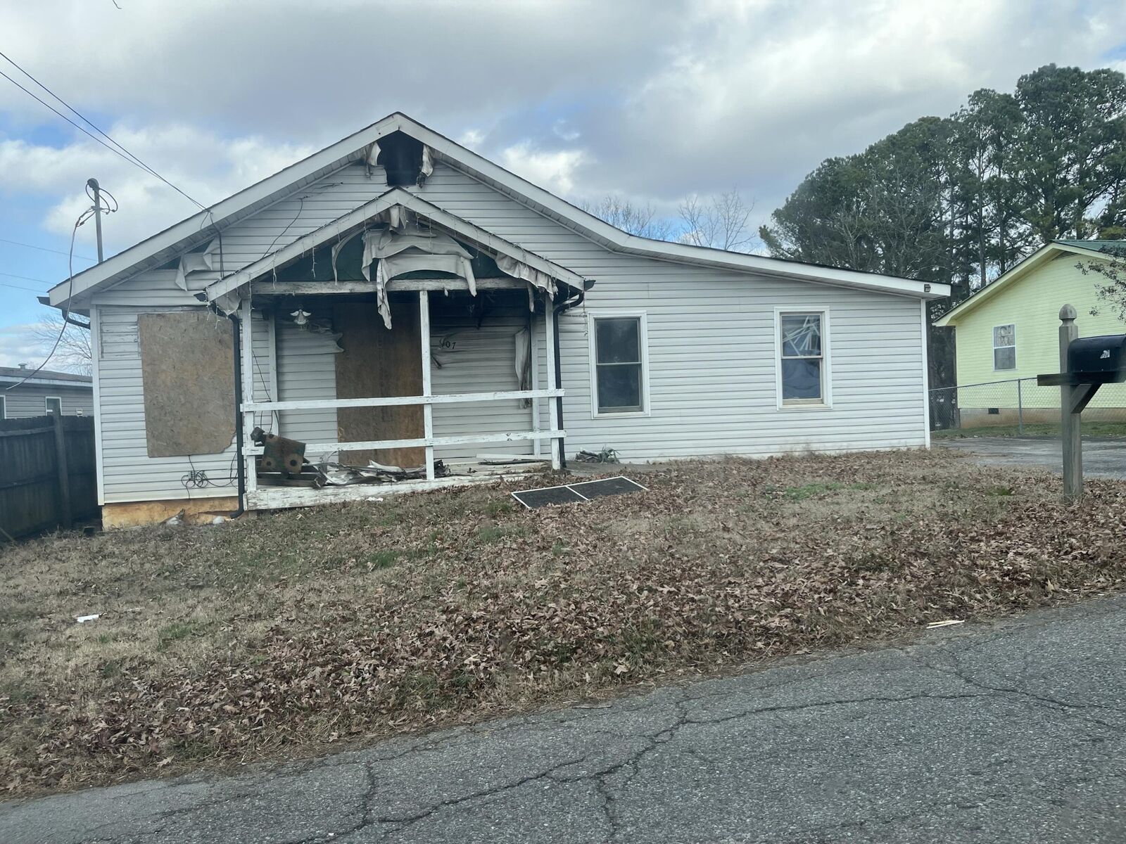 Property Photo:  807 18th Street SE  TN 37311 