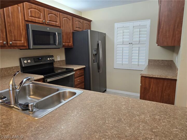 Property Photo:  2656 Kings Lake Boulevard 7-101  FL 34112 