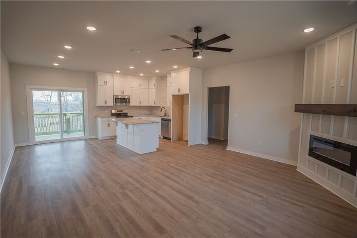 Property Photo:  20 Nairn Lane  AR 72715 