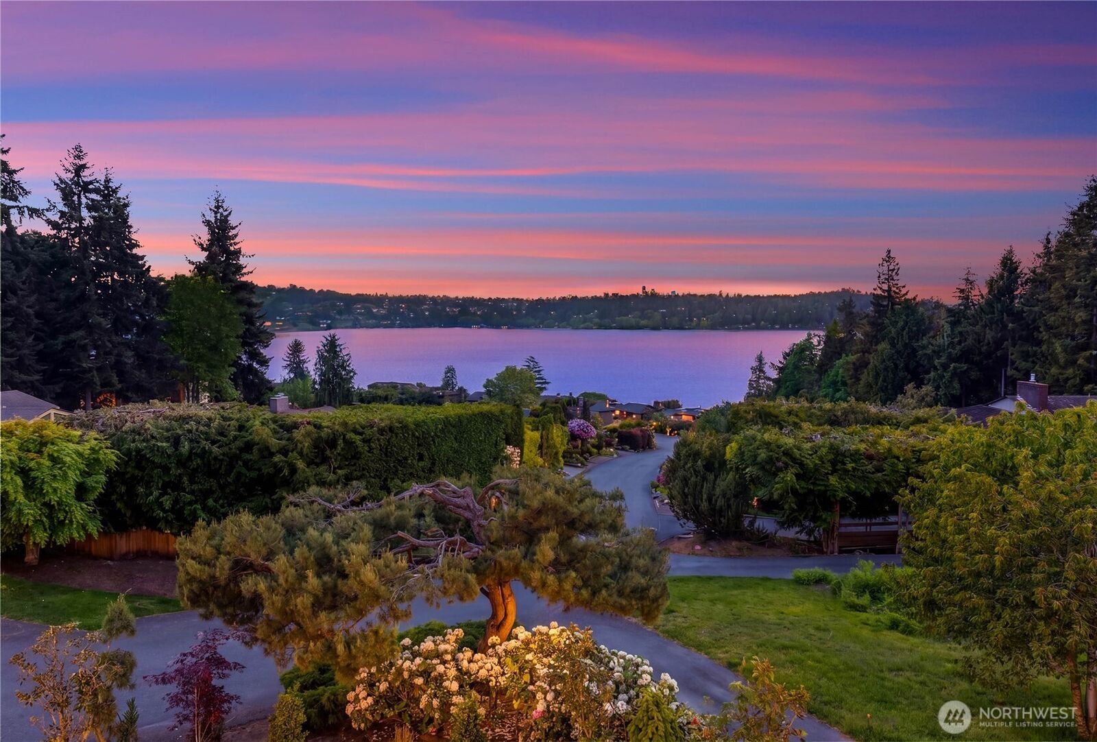 Property Photo:  7580 SE 71st Street  WA 98040 